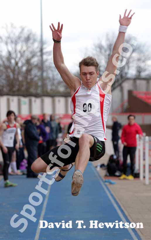 Scott Hall (Gateshead Harriers).